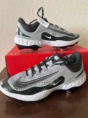 Nike Grey and Black Baseball Cleats with White Midsole
